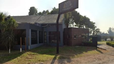 "Swap Club", bar en Parque Leloir. Foto: NA