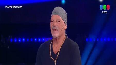 Alfa en la gala de debate. Foto Captura