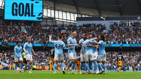 Festejo del Manchester City ante el Leeds por la Premier League. Foto: REUTERS.