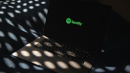 Spotify se aparta de la música y prueba nuevos sonidos. Foto: Unsplash