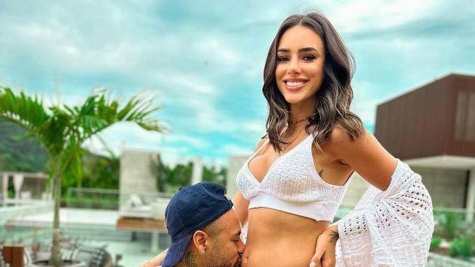 Neymar y Brina Biancardi anunciaron que serán padres. Foto: Instagram @brunabiancardi.