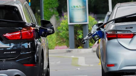 Banco Nación lanzó una atractiva promoción para cargar nafta con descuentos: cuáles son los requisitos