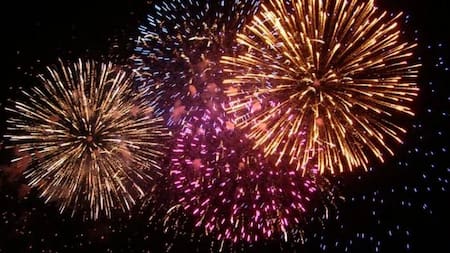 Prohíben fuegos artificiales en Buenos Aires antes de las fiestas: las zonas afectadas por la medida