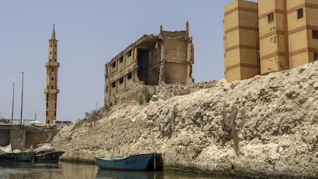 La "Venecia de Egipto" se desvanece por la contaminación y proyectos industriales. Foto: EFE.