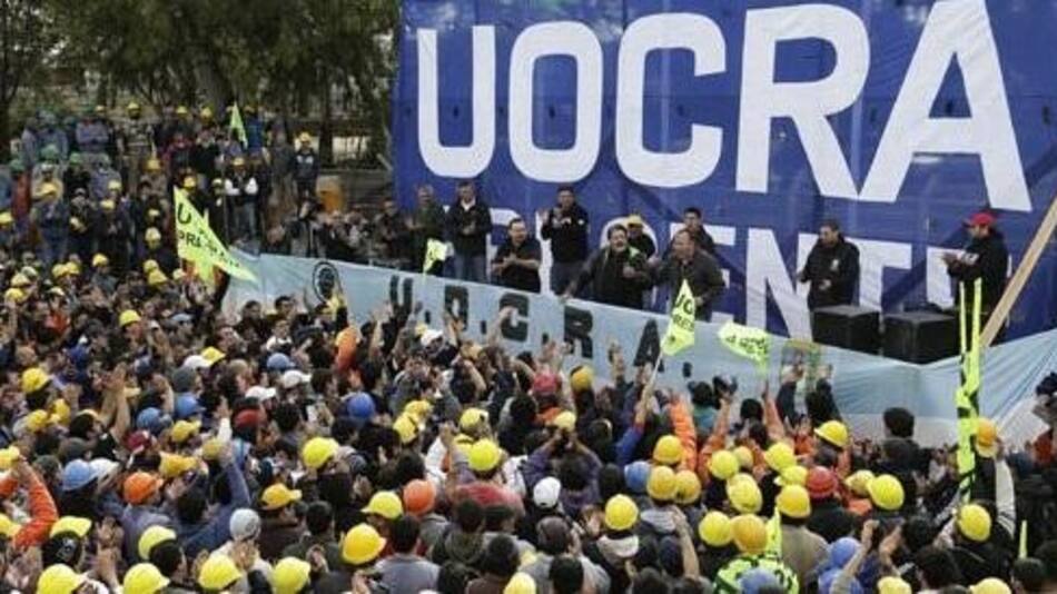 Uocra - Política