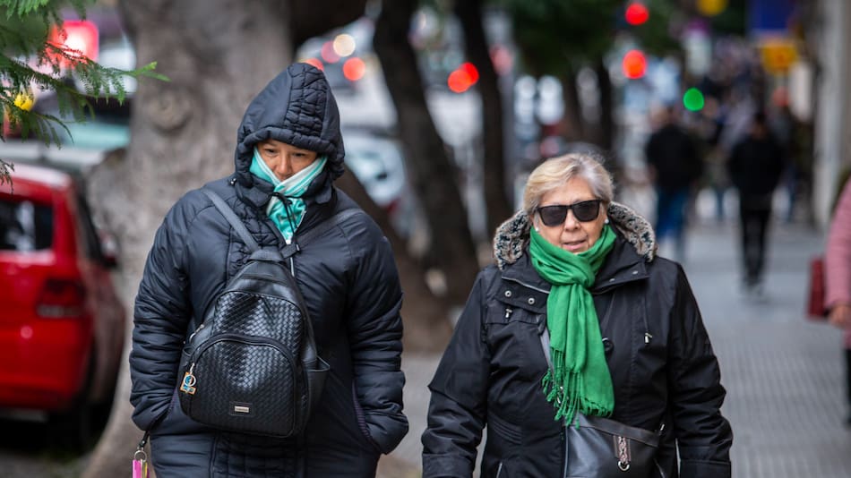 Sigue el frío en Buenos Aires. Foto: NA