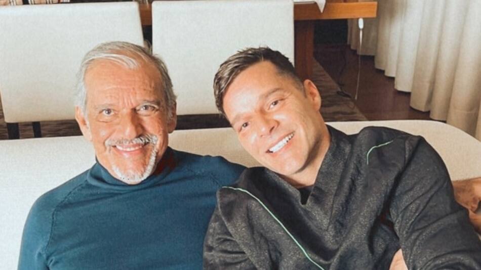 Ricky Martin junto a su padre Enrique. Foto: Instagram @ricky_martin.
