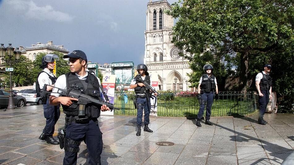 Atentado en París (Reuters)