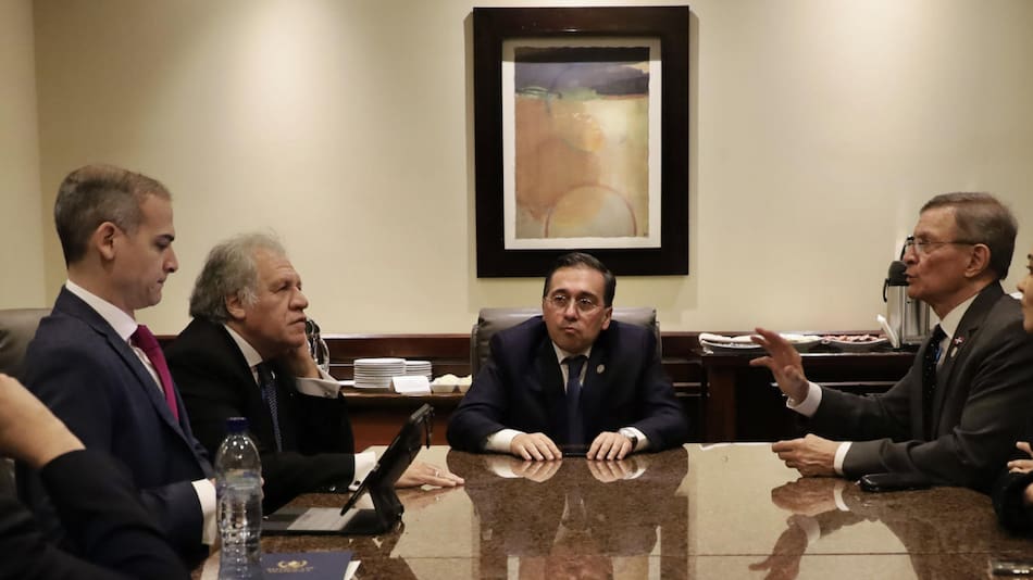 Reunión extraordinaria de cancilleres por la situación de Guatemala. Foto: EFE