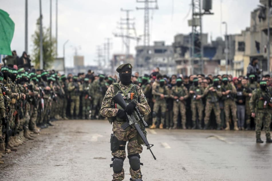 Terroristas de Hamás. Foto: EFE/Mohammed Saber