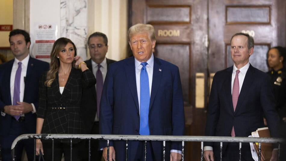 Donald Trump en su llegada al tribunal de Nueva York. Foto: EFE