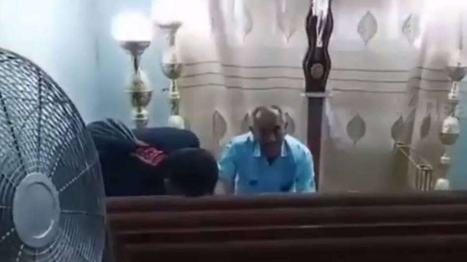 Conmoción en Ecuador: una anciana despertó dentro de un ataúd durante su propio velatorio