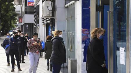Pago IFE, economía argentina, cuarentena