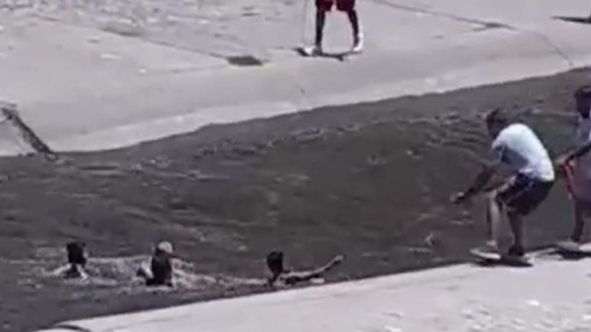 Cordoba, rescate de niños. Fuente: Captura