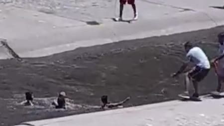 Cordoba, rescate de niños. Fuente: Captura