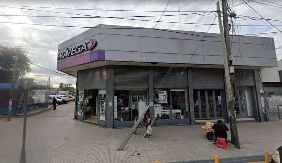 Frávega de Temperley.