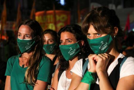 Aborto Legal ya es Ley en Argentina, un día histórico, en fotos, REUTERS