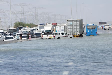 Inundaciones en Dubái. Foto: EFE.