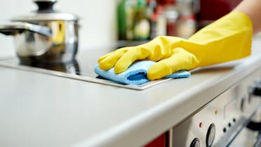 Aguinaldo de empleadas domésticas: cómo calcularlo en diciembre 2025