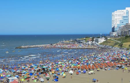 Vacaciones en Mar del Plata. Foto: NA (José Scalzo)