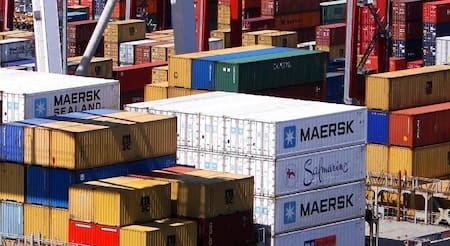 Superavit comercial - Economía