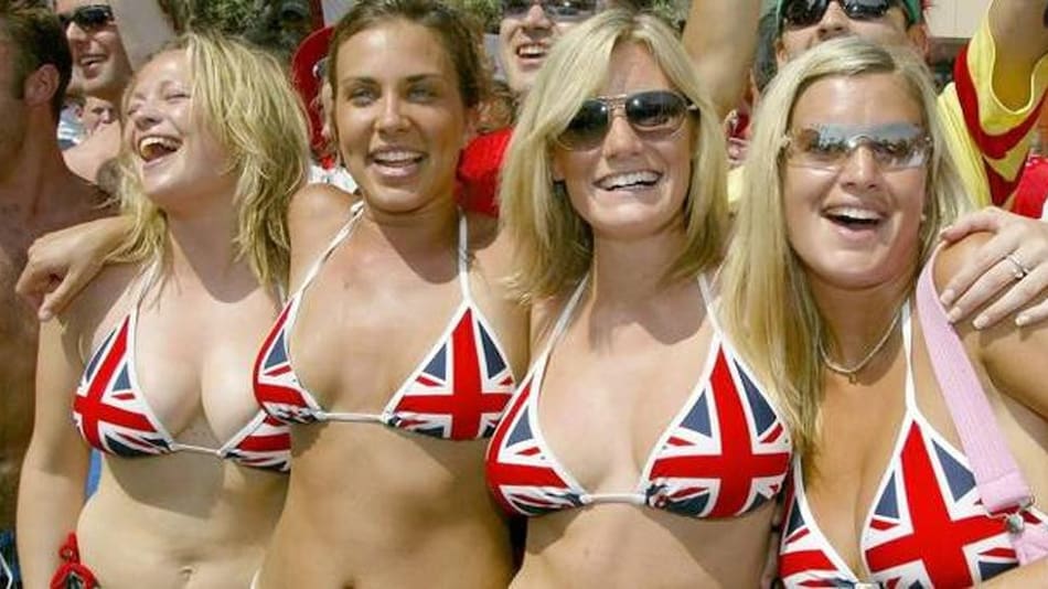 Chicas hot que alientan a Inglaterra - Mundial Rusia 2018