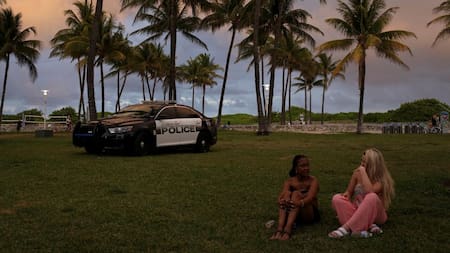 Miami levantan restricciones nocturnas, Pandemia EE.UU, Reuters.