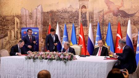 Firma de acuerdo cerealero. Foto: Reuters