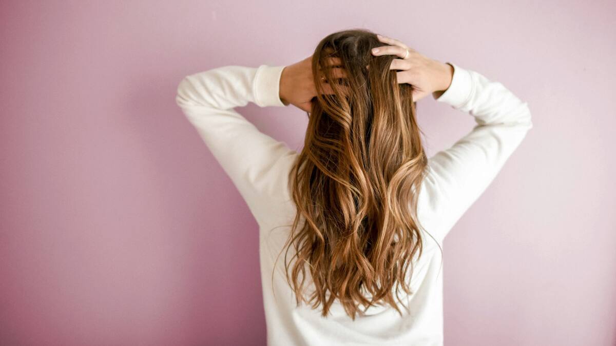 Pelo, cabello. Foto Unsplash.