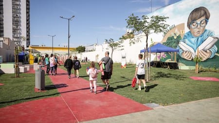 Nueva plaza en Villa Santa Rita, el único barrio de CABA que no contaba con su propio espacio verde.