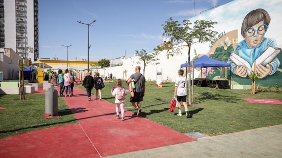 Nueva plaza en Villa Santa Rita, el único barrio de CABA que no contaba con su propio espacio verde.