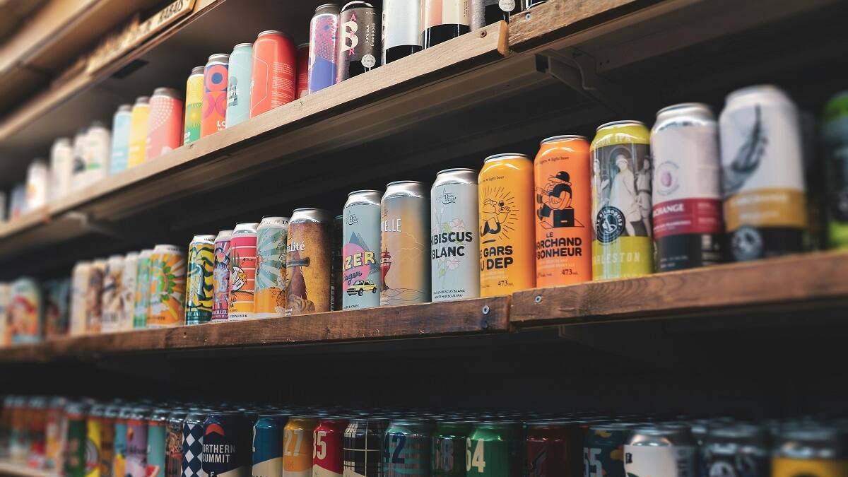 Venta de bebidas alcohólicas en comercios hasta más tarde.