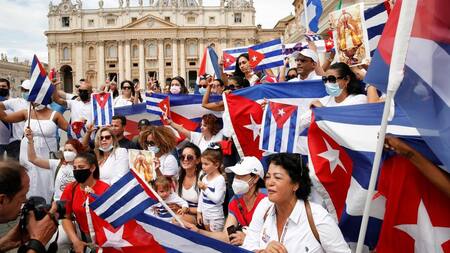 Cubanos en el vaticano, Reuters