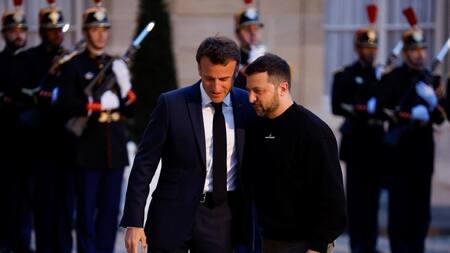 Macron y Zelenski. Foto: Reuters.