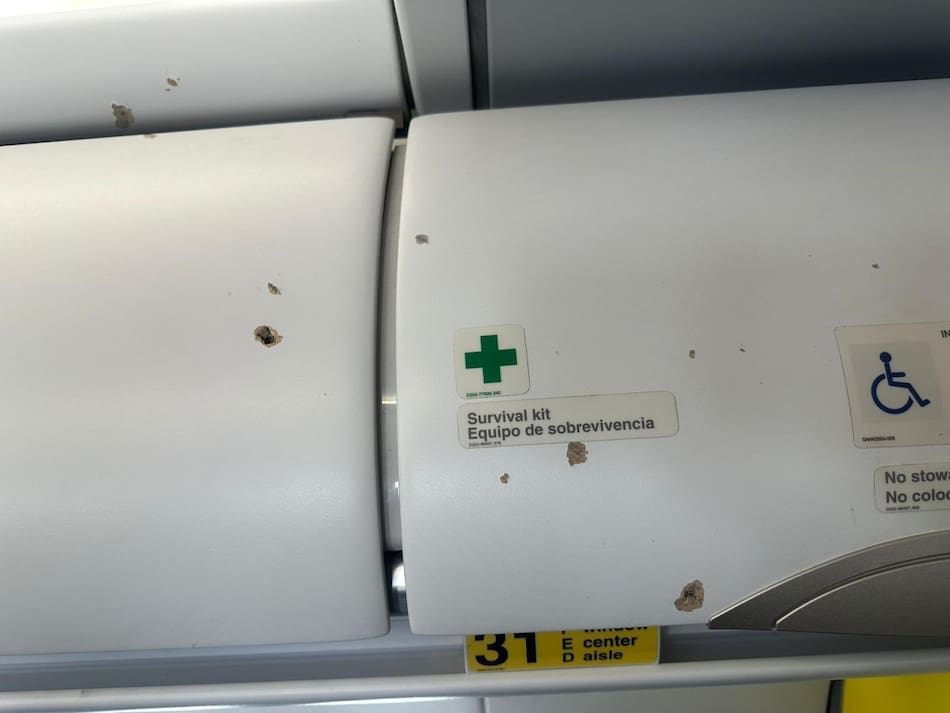 El vuelo de Spirit Airlines fue atacado a tiros. Foto: X @_01Katarina