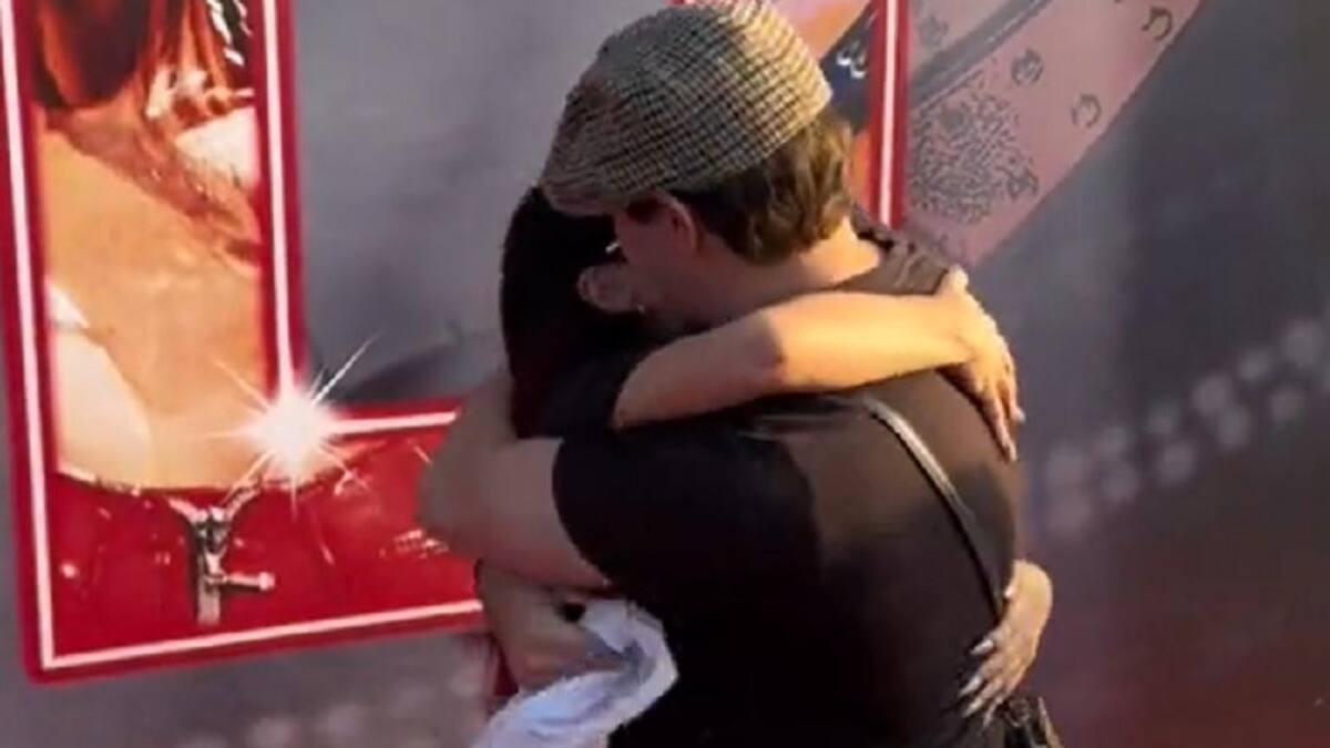 Peter Lanzani y Lali Espósito. Foto: captura.