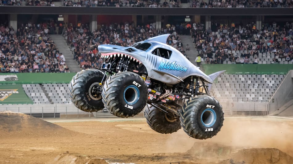 Monster Jam presenta dos funciones casi agotadas en el Estadio Único de La Plata con una experiencia sumamente adrenalínica.
