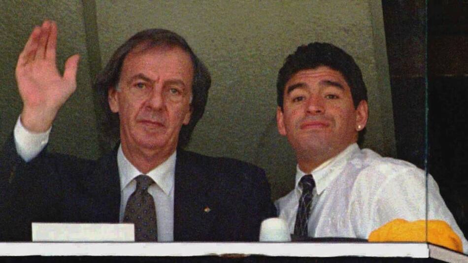 Maradona junto a Menotti