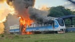 Se incendio el Tren de Las Sierras con más de 120 pasajeros en Córdoba: el impactante video