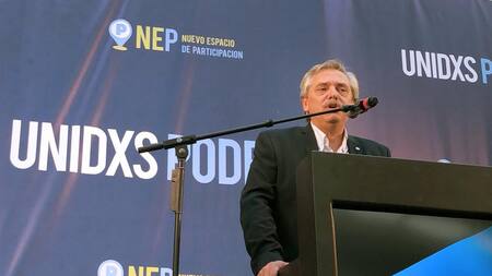 Alberto Fernández en acto en Ferro (NA)