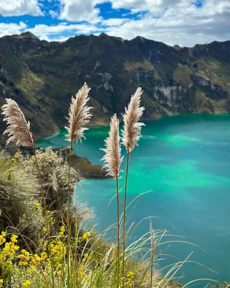 Laguna de Quilotoa, Ecuador. Foto Instagram @alex.wittmaier