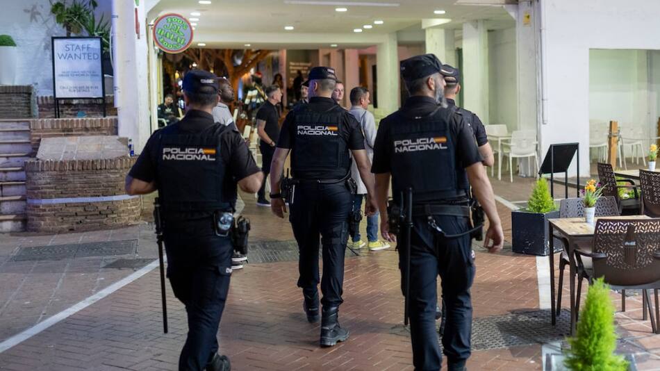 Policía de España.