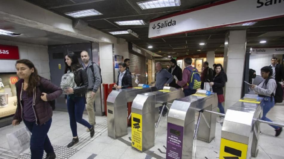 Medidas gremiales en el subte. Foto: NA