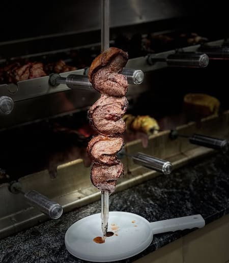 Tenedor libre Brasiliani. Video: Instagram/brasilianioficial