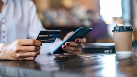 Transferencias bancarias. Foto: Freepik.