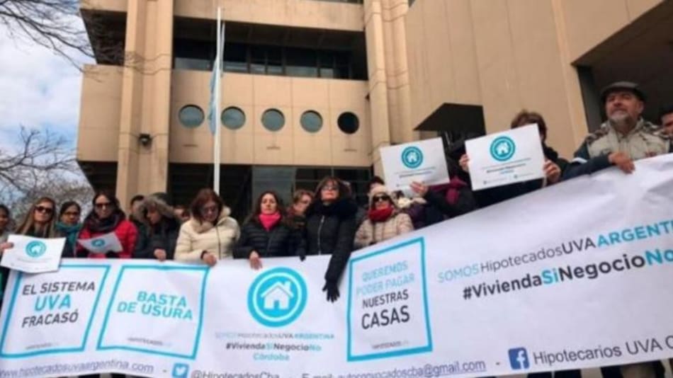 Movilización de los "hipotecados UVA". Foto: NA.