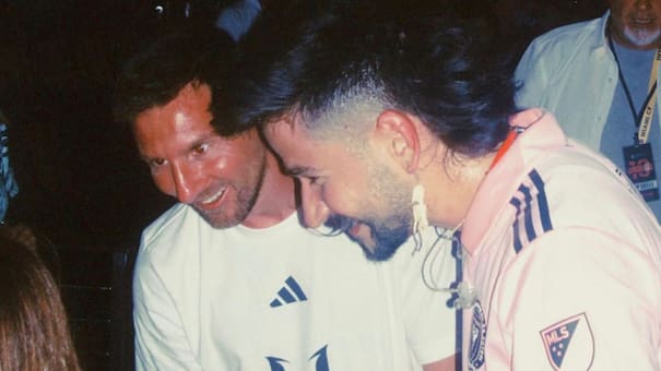 La bienvenida a Messi: Camilo reversionó "Muchachos" y generó furor