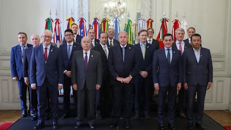 Cumbre del Mercosur: Javier Milei recibe este jueves a los presidentes del bloque