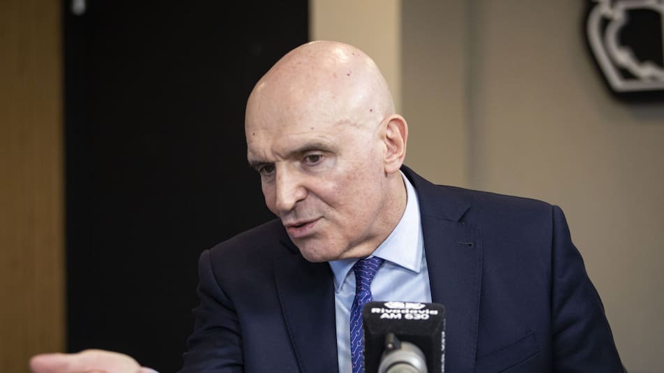 El diputado nacional confirmó la transferencia de 200 mil dólares, pero desconoció el trasfondo de la actividad del empresario.