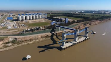 Luis Caputo anunció la aprobación para la construcción de un nuevo puerto en Santa Fe: la millonaria inversión